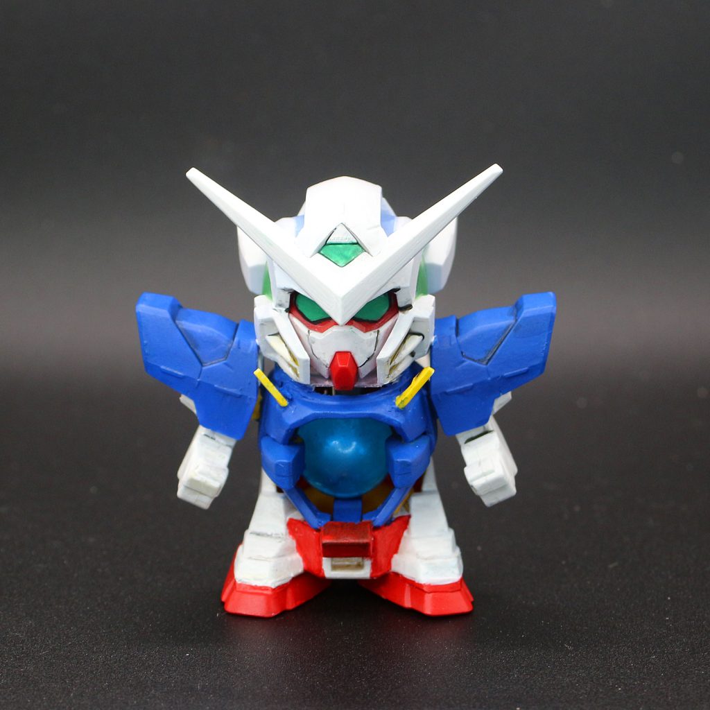 胸(腹?)に輝くBNドライブ。