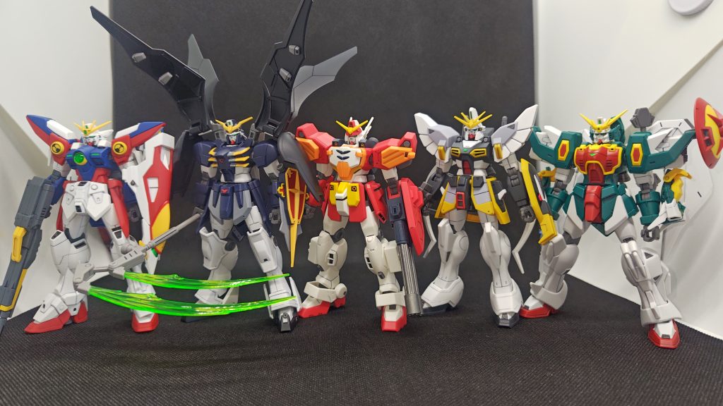 1列に並べて。このシリーズはやはり出来が良いと思います。