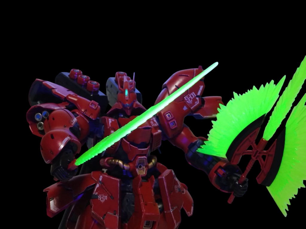 ブラックライトで発光。