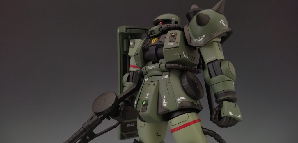 目立った改造箇所は胸部とシールドの大型化くらいで後は普段通りの縁取りとなんちゃってセンサーくらいです。ロングスカートも考えましたがなんとなくしませんでした(笑)