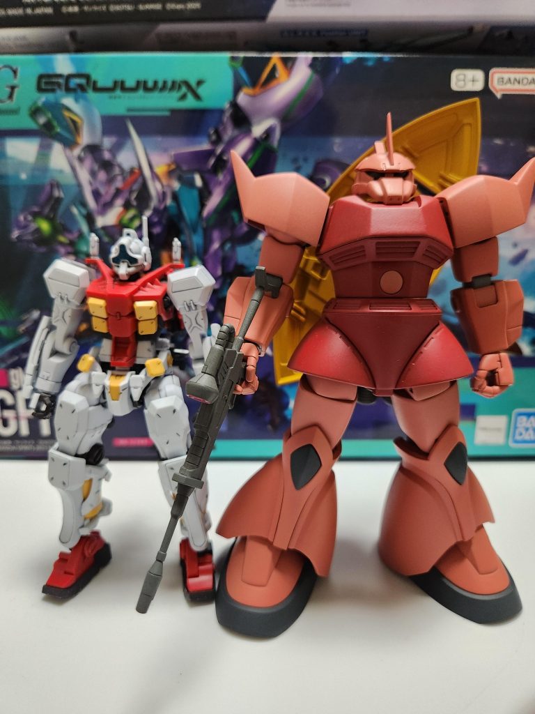 なおバランス調整にともない、かなり巨大化してます。こちら側のゲルググと比べると結構な差です。