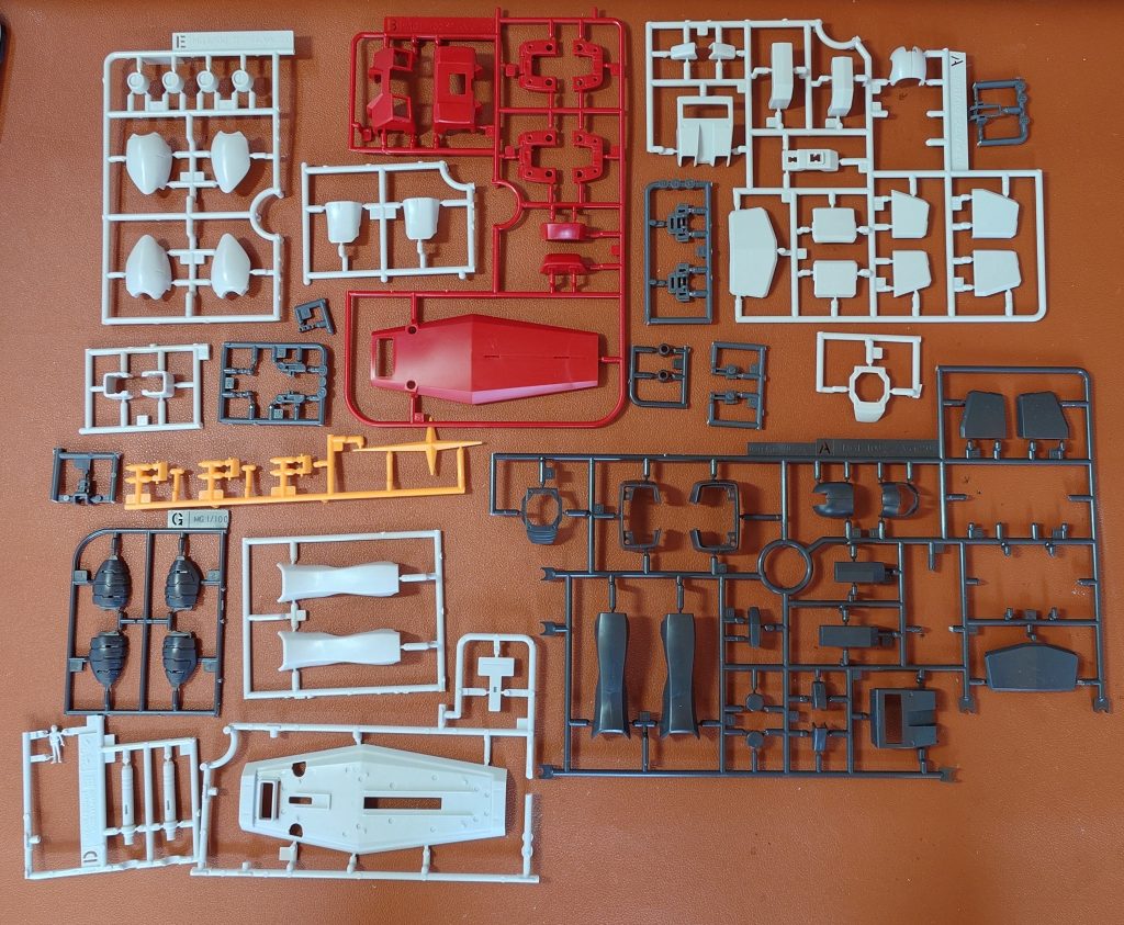 余剰パーツ多すぎ。。。