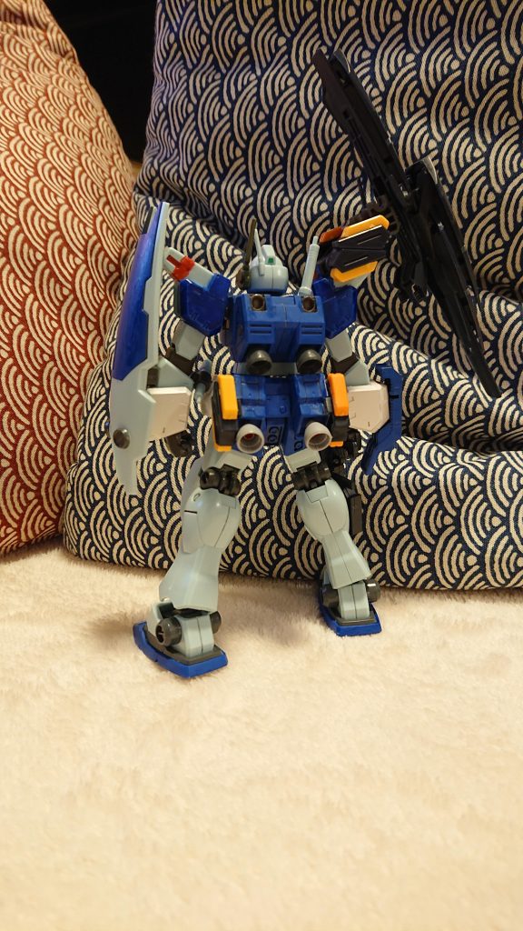 エネルギーパックを追加している理由は継戦能力を向上させるためである。