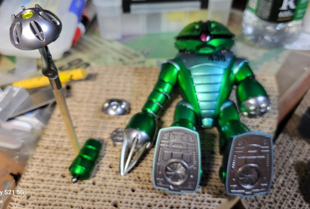 バカンスもどき感なアッガイ！(ピントが…変っ！)みたいな今回の製作でした。ではでは…また。