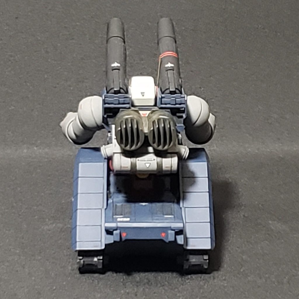 陸戦型ガンタンク–3枚目/制作者：筆塗りの：こんぴ