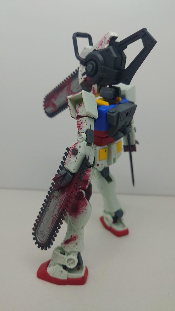 境界戦機ウェポンセットについているチェーンソーとEGガンダムをミキシングしてチェンソーマンのプライスフィギュアに塗装する動画を観て適当に血飛沫散らしましたw