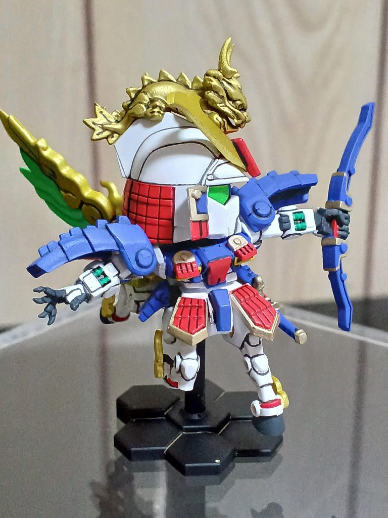 そして、この胴体ですよ‼️アーティファクトほど細かくはありませんが、その分マスキングする部分が増えて、しかも複雑なポージング故にやりにくいと言う(gundam-kao5)