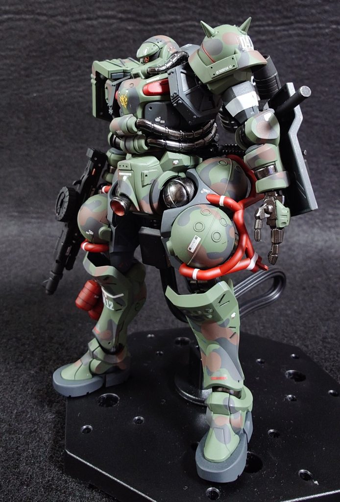 軍警ザク　MS-06-SSP 迷彩　塗装