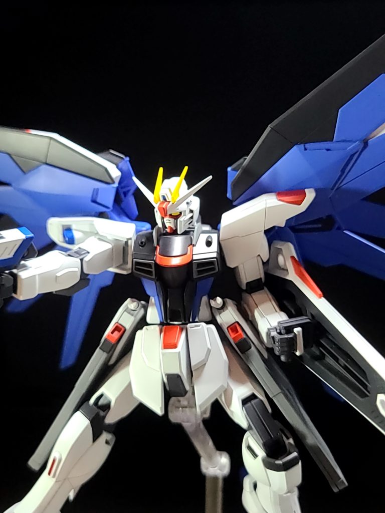 頬少し削ってます。整形しなくてもイケメンだよ。