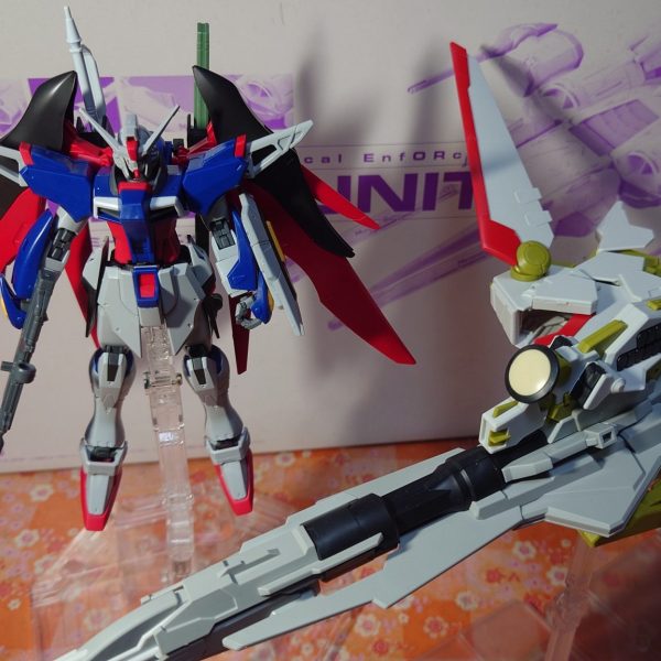 HG デスティニーガンダムspec2 ゼウスシルエット