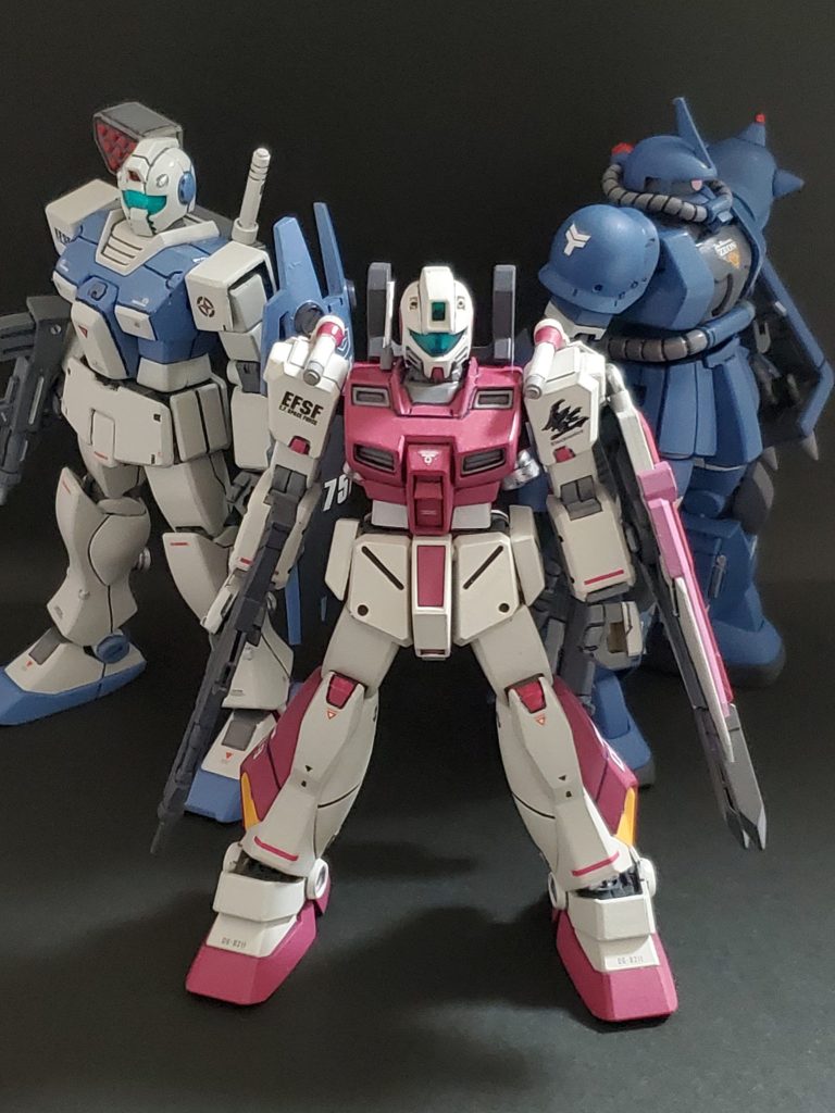 今回最後の一枚は各話で主役を務めた機体達で飾らせて頂きます✨😌✨今回は妄想し過ぎて、全4話からなる投稿作品となってしまいました。妄想ストーリーはアンキー側が残った状態となってしまってますので、また改めて脳内構築して投稿したいと思います👍️超長~い投稿、最後までお付き合い下さりありがとうございました🎵私の妄想で描きました正史における一年戦争での『魔女』の姿。皆様の中の公式設定になれれば嬉しいです🙇✨