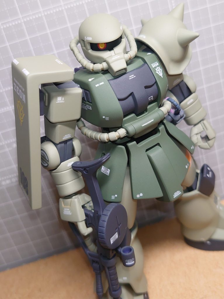 ザクⅡ・初期生産型ザクⅡ