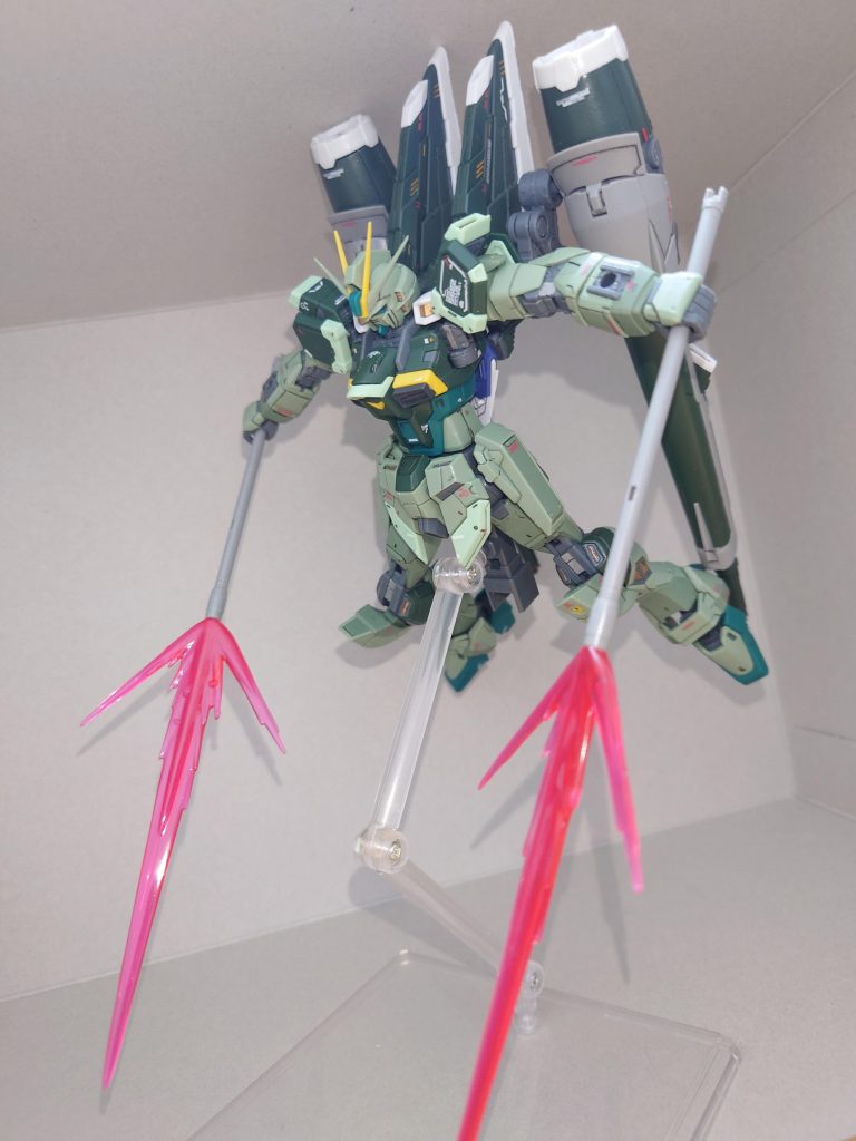 ジャベリンも長くてかっこいいです