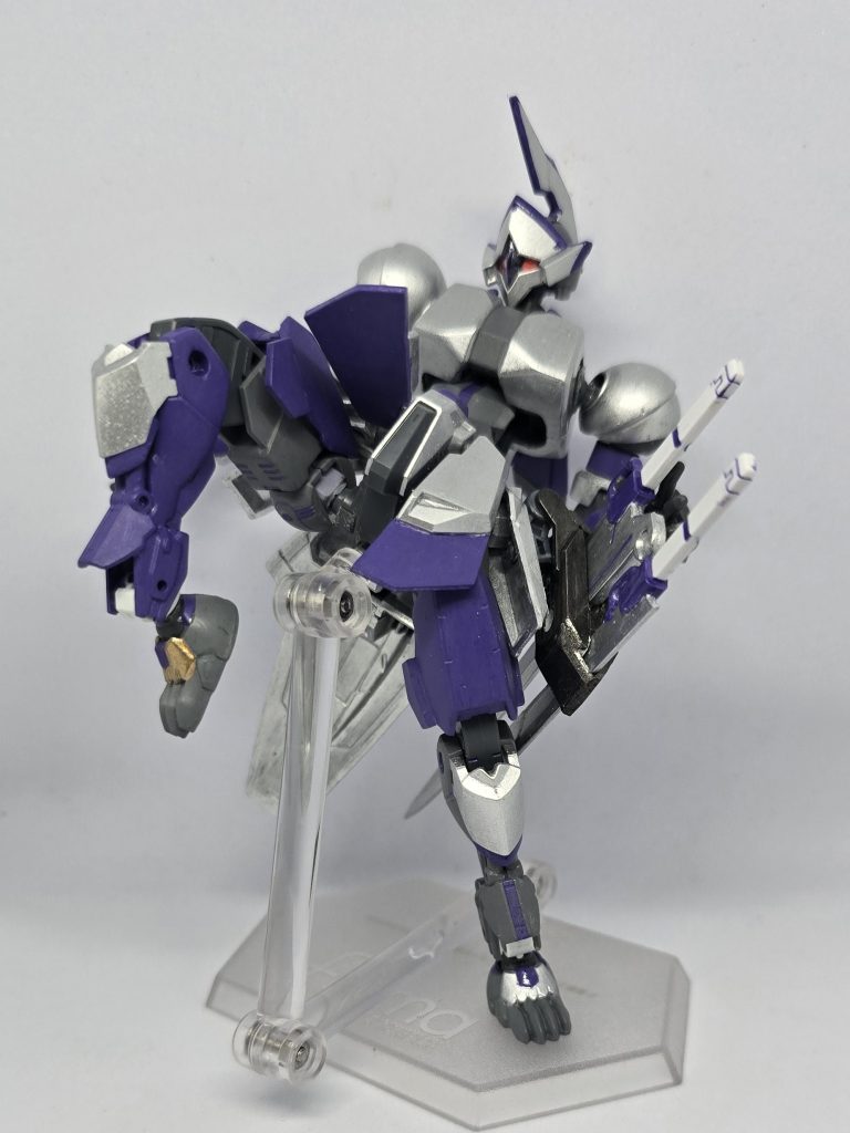 足首は悟空インパルスを使っています。指があるのがポイントですね。