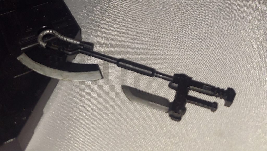 フォールディングホークを製作、テキトーにエミコっぽくナイフ付きに(@ ̄ρ ̄@)