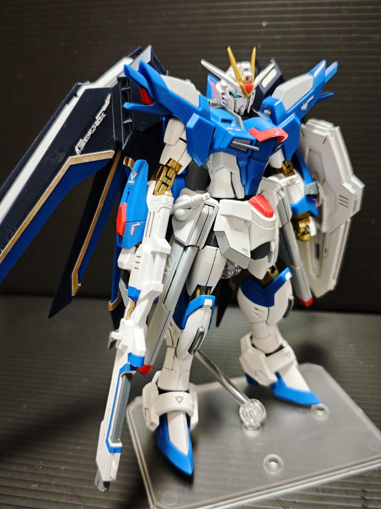 ライフリはストフリ風に間接とウイングラインをゴールドにしてみました