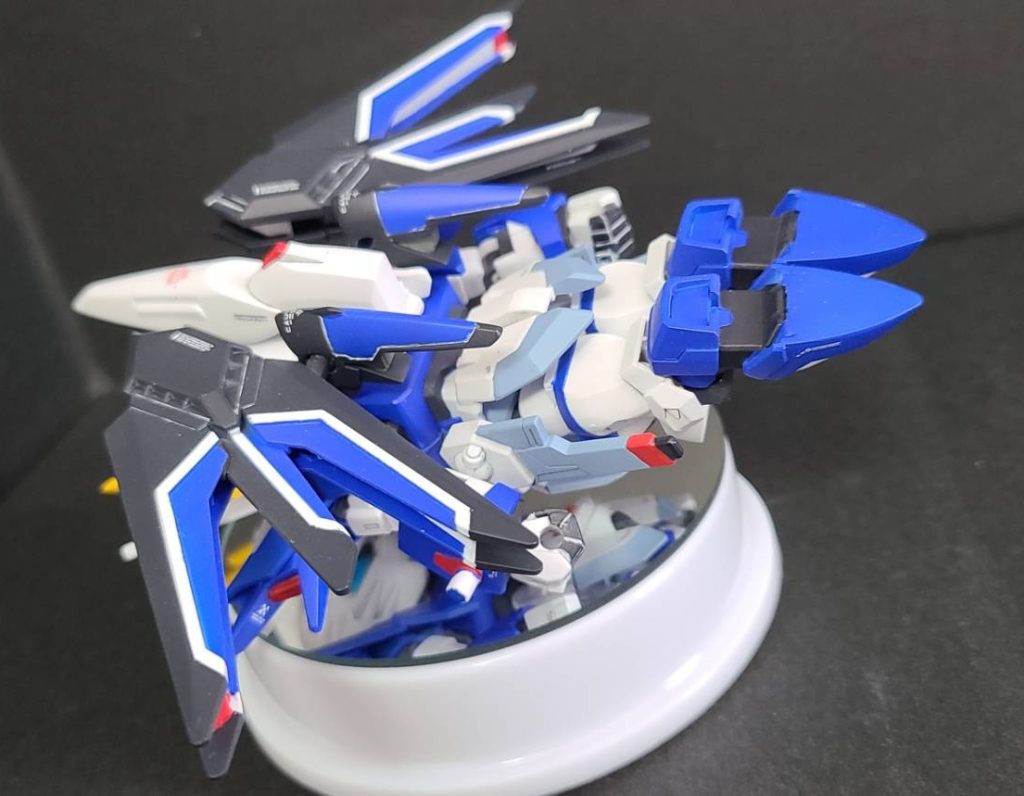 うつぶせじゃなくて飛行形態