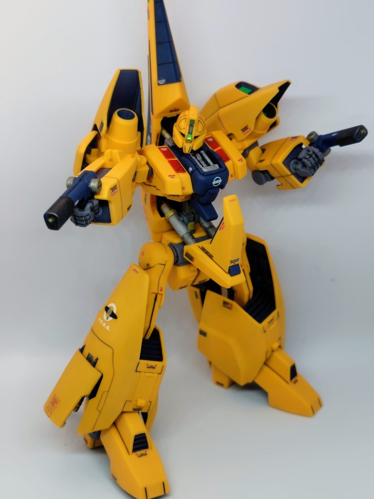 弱そうな2丁拳銃(gundam-kao5)