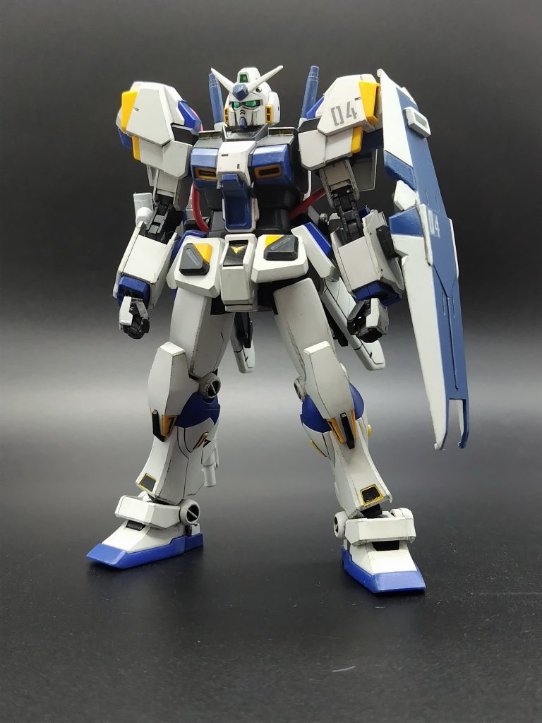 B st形態。あれ、腰アーマーがはねてる。