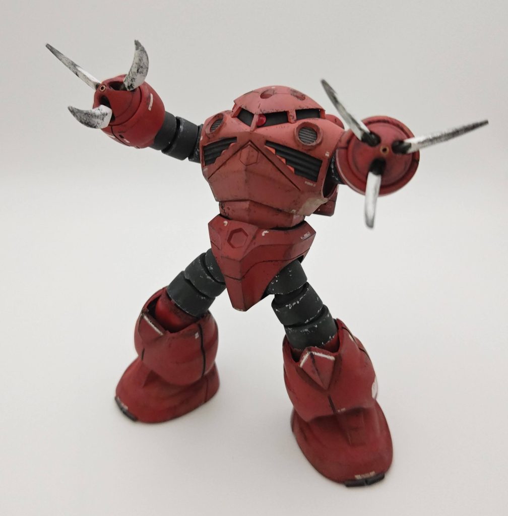 どうしてもシオマネキを彷彿とさせるポーズ可動範囲は大きくHGとは思えない良いキットだと思いました。