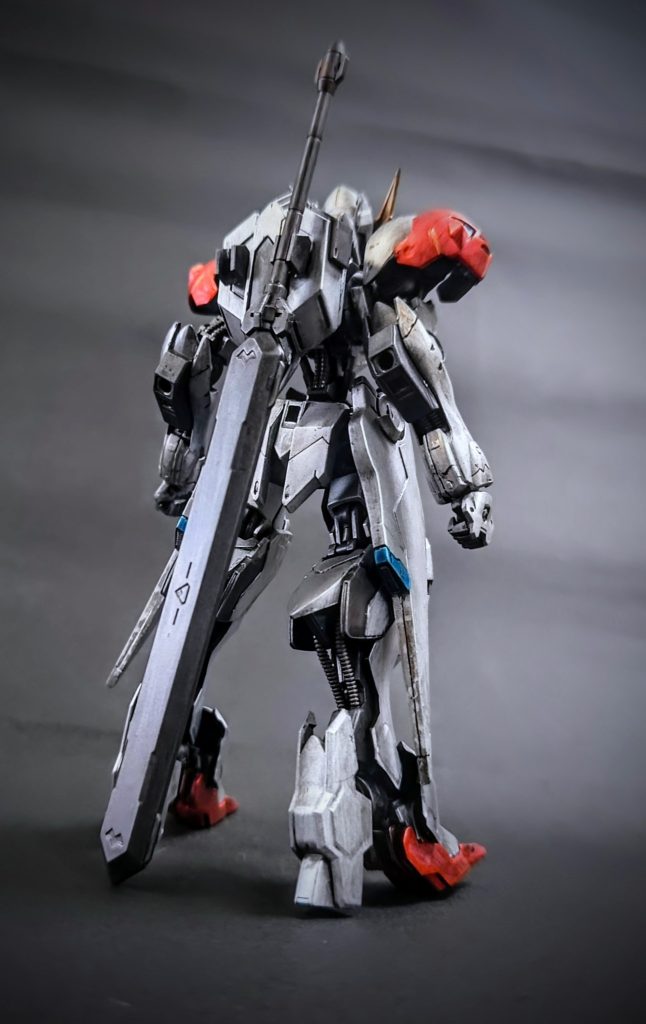 背面カット(別アングル)。