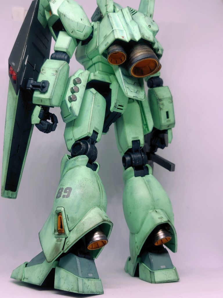 バーニアは赤焼けと青焼けをグラデっぽく。