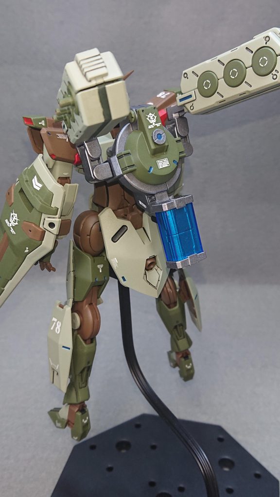 使用した塗料タミヤカラースプレー・レッドブラウン・イタリアンレッド・ライトガンメタル・ライトメタリックブルーエアーモデルスプレー・ダークグリーン(RAF)・灰緑色(日本海軍)