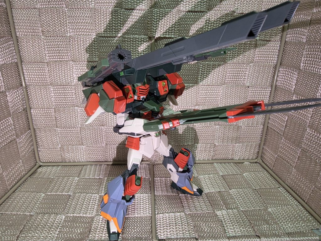 一応の、近距離対応バヨネッタを連結して火力件、遠距離射撃精度調整としても使える。