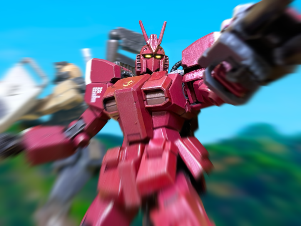 前方から、ドムが来る。「もらいますよ!」 ジンも突出して、敵機を撃墜する。 事前の分析よりも、敵の数が多いが、