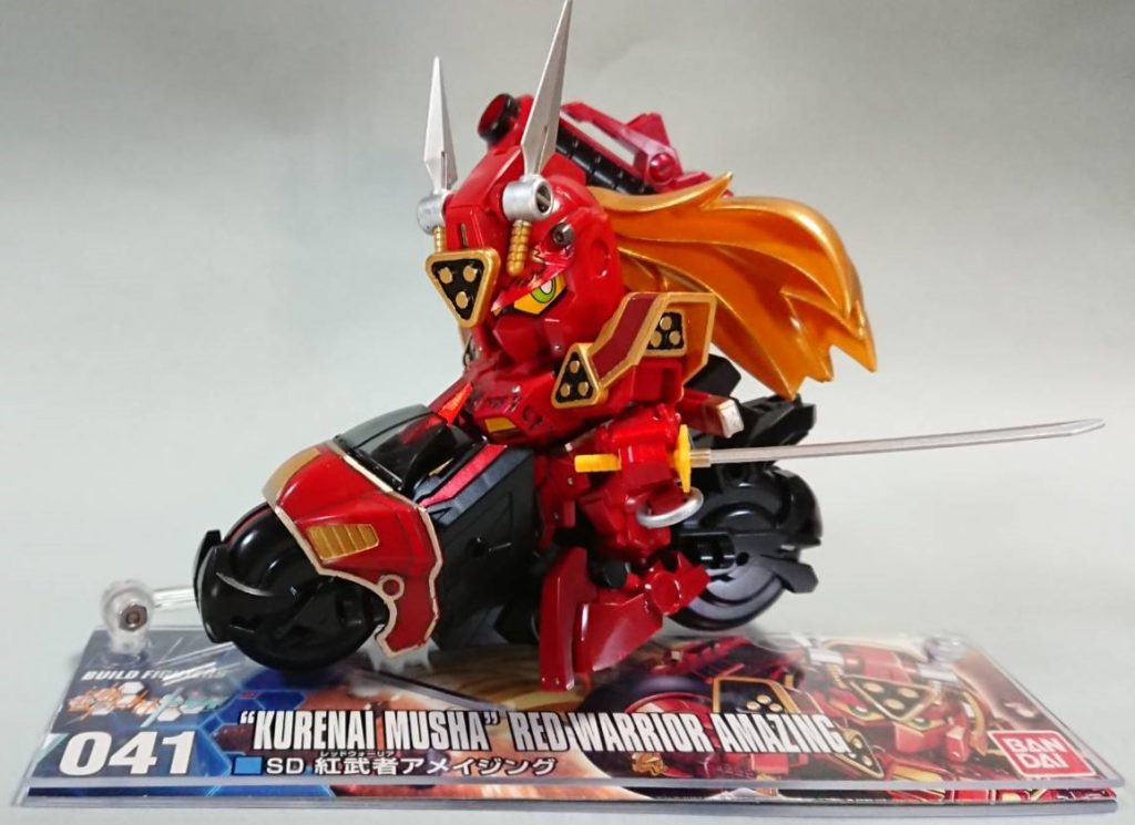 トリニティバイク、カッコイイ馬に変形させる気まんまんだったが、それぞれの長所が消えるのを惜しみ始める・・・