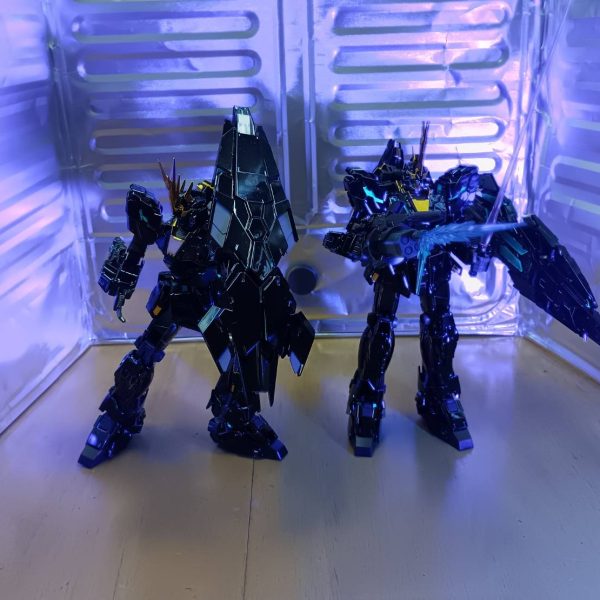 RG 1/144 ユニコーンガンダム２号機 バンシィ・ノルン (最終決戦仕様) [スペシャルコーティング]に惚れた！2体で、ユニコーン＋デストロイ両方並べたくなった！（6枚目）
