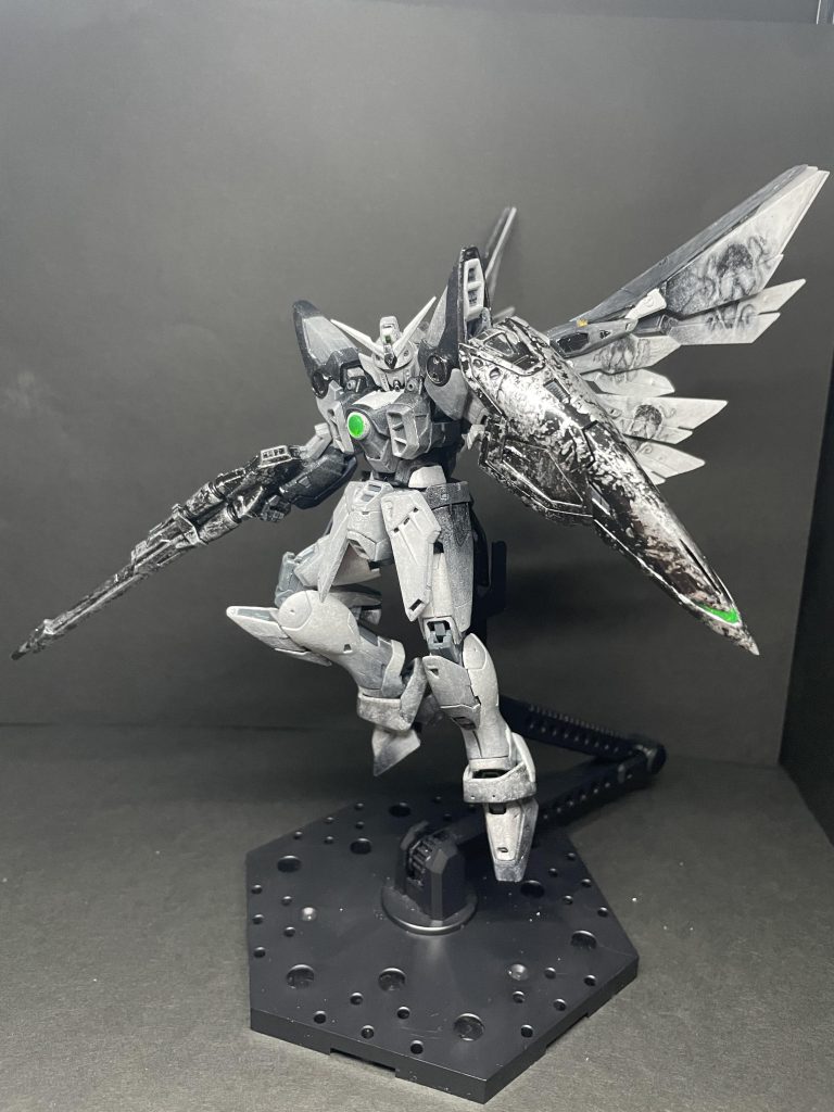 ウイングガンダム–3枚目/制作者：T.Naka