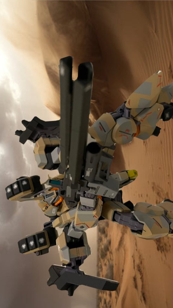 我が家に撮影スペースや機材などもあるはずがなく、、AIに砂漠の画像を用意してもらいショボコラージュですがなんかGジェネみたいで気に入ってます笑