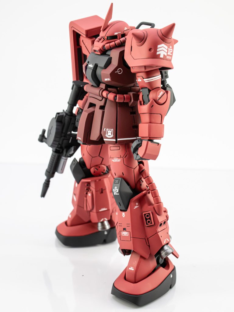 HG シャア専用高機動型ザクⅡ–4枚目/制作者：@norske0427