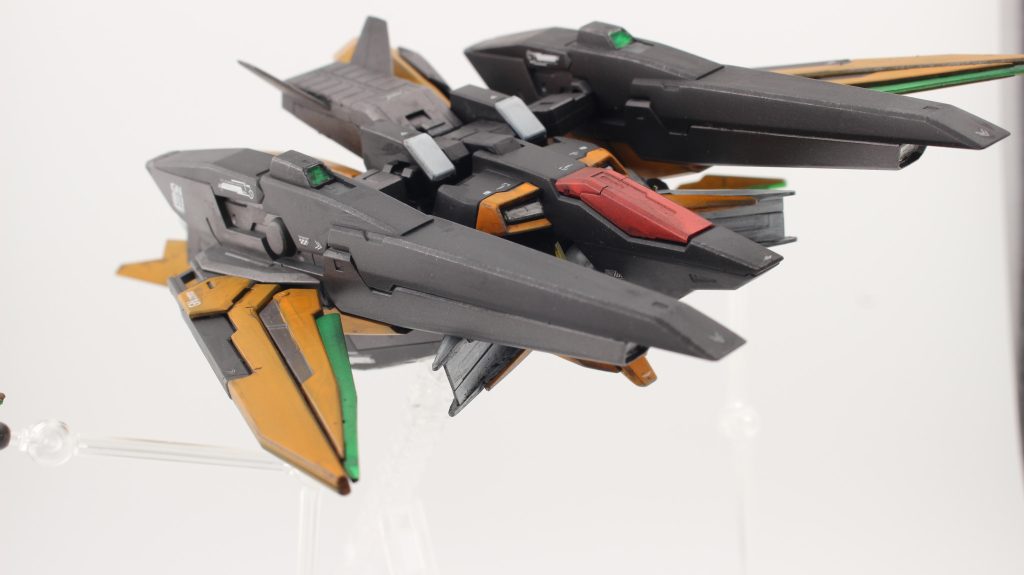 少しづつ塗っては掃除をしての繰り返しの果に完成。