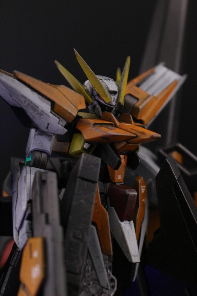 HGとは思えないサイズで見栄えも良い機体でした。