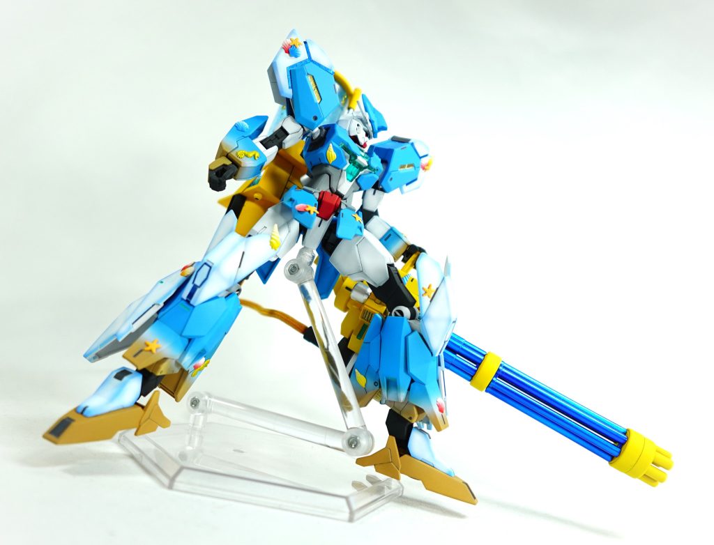 武装は水鉄砲のガトリング砲。水鉄砲のようなおもちゃみたいなカラーリングにしてみました。