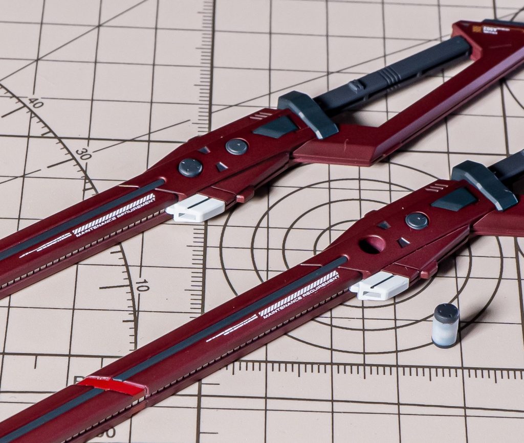 シュベルトゲベールの接続穴は抜刀すると気になったので塞ぐパーツ作りました