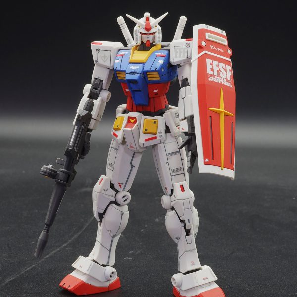 MGガンダム「1年戦争戦勝記念仕様」｜hologramCOZさんのガンプラ