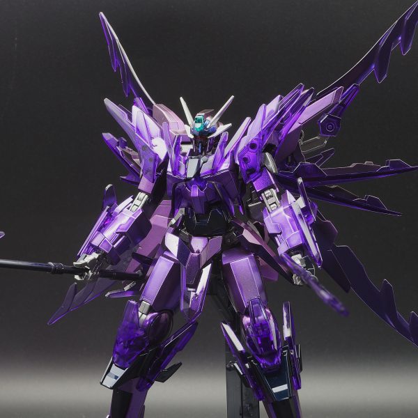 HGBF トランジェントガンダムグレイシャー　メタリック塗装