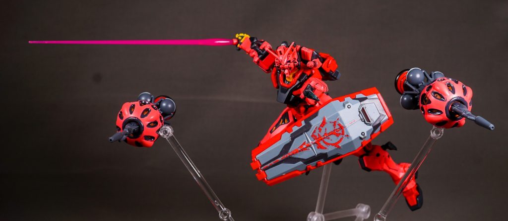 gMS-α 赤いガンダム–7枚目/制作者：しるばにあ
