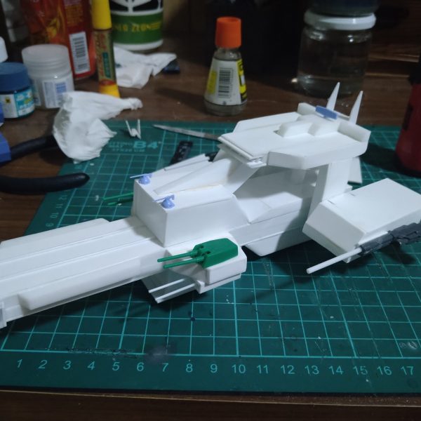 ざっくりはできたので、後はディテールアップと機銃をどうするか……？（2枚目）