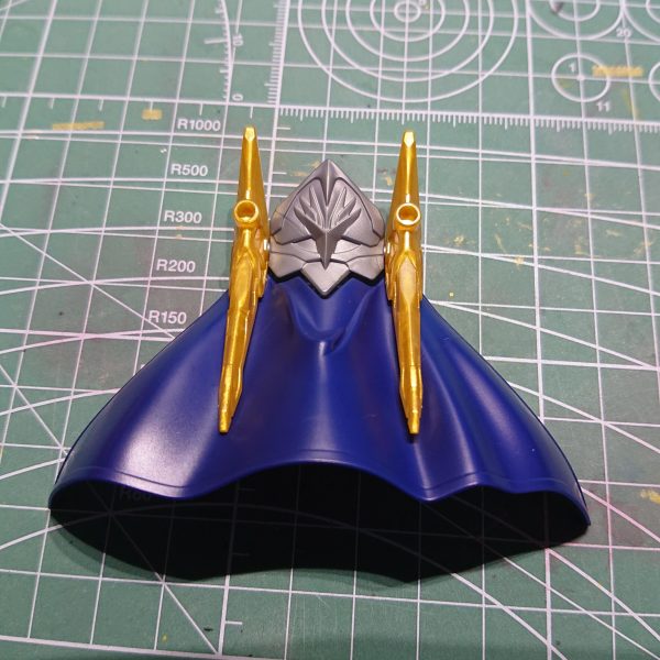 SDW HEROSよりアーサーガンダムMk-ⅢSDWスタイルのSDガンダムの中で、デザインが気に入って購入したキットです。塗分けが大変なキットだったので、塗装を色々試してました。最後の追い込みまで来たので、モチベ維持のため投稿します。 （3枚目）
