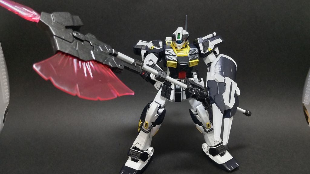 ビームハルバードはシステムウェポン007の物を使用。                   一応宇宙世紀とビルド系両方に通じる機体にしたかったんですが、これのせいでビルド系寄りに見えてしまいます…w