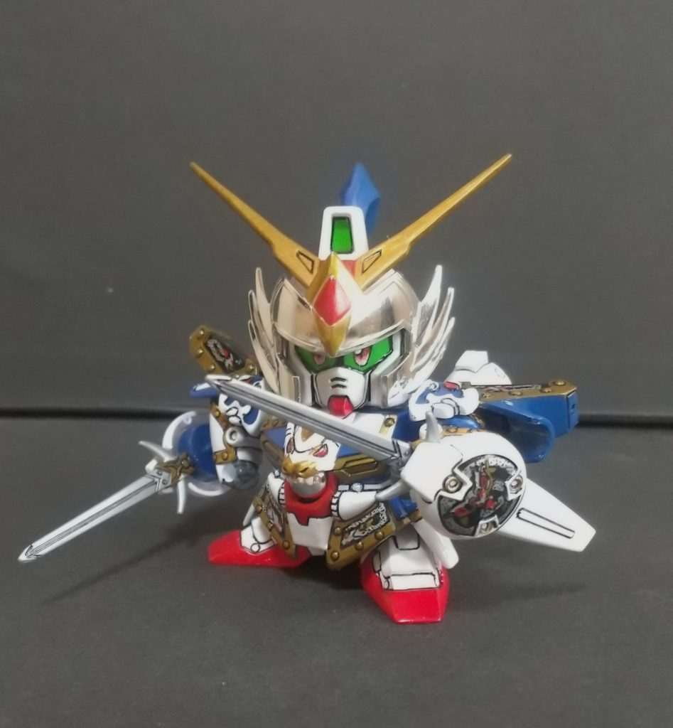 後ろのバーニアのフタ部分に刀を取り付けて腕に装着した物うーんすごい発想、でもちゃんとカッコいい