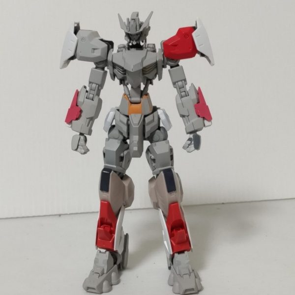 製作中だったアスタロトをガンダムフレーム仕様の機体として、再製作しました。本体は大方構成が固まりました。バックパックは悩み中です。（1枚目）
