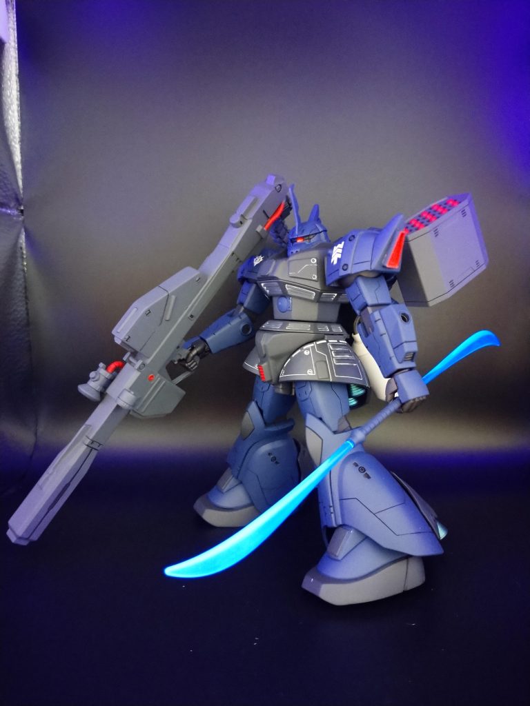 名も無きジオンのエリートパイロット–4枚目/制作者：モカモカ