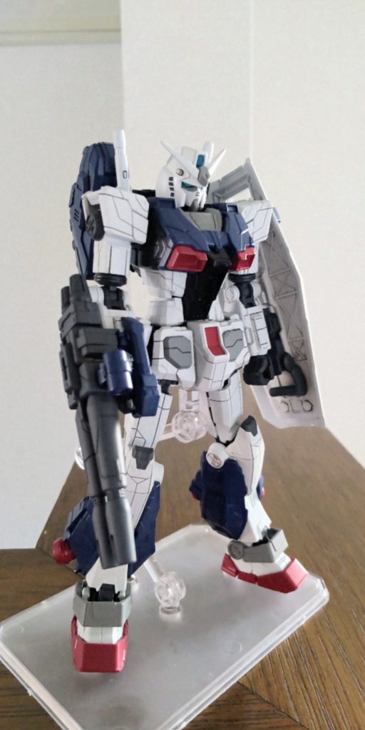 ずっと作りたかったのが完成して正直そろそろネタ切れもあるしガンプラ争奪戦もだるいのでこの界隈から手を引こうかうっすら考え始めました ガンプラはじめて1週間に1個ペースで全塗装で仕上げてるのに販売待機列に並んだだけでパニおじと蔑視されるのもなんだか気分悪いので