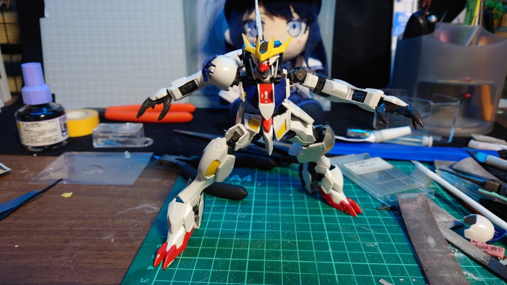 劇中の前のめりになるポーズも取れるようになりました！塗装もゆっくりしていきます！お楽しみに！ え？ナイチンゲール…？まだ表面処理が……