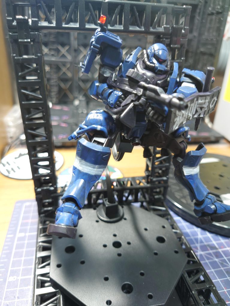 【HG】軍警ザク（筆塗り全塗装）–3枚目/制作者：Banboo